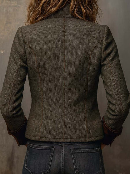 Bella – Blazer Vintage en Espiga con Ribetes en Contraste